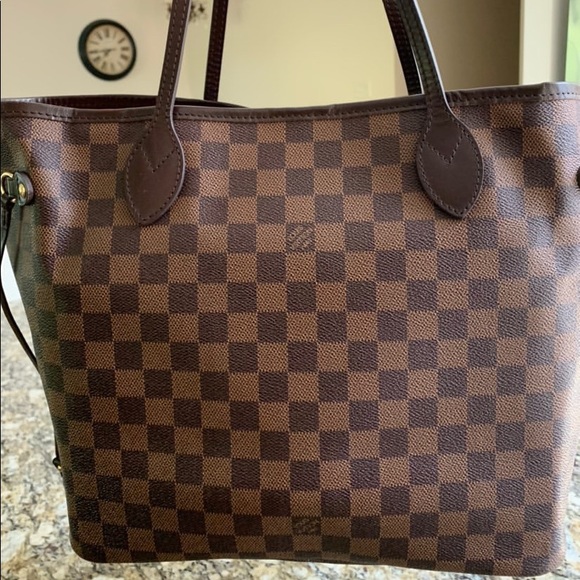 Meet your Posher - Picture 2 of 3